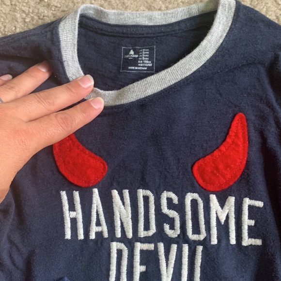 8 long-sleeved shirts- Gap - Picture 2 of 10